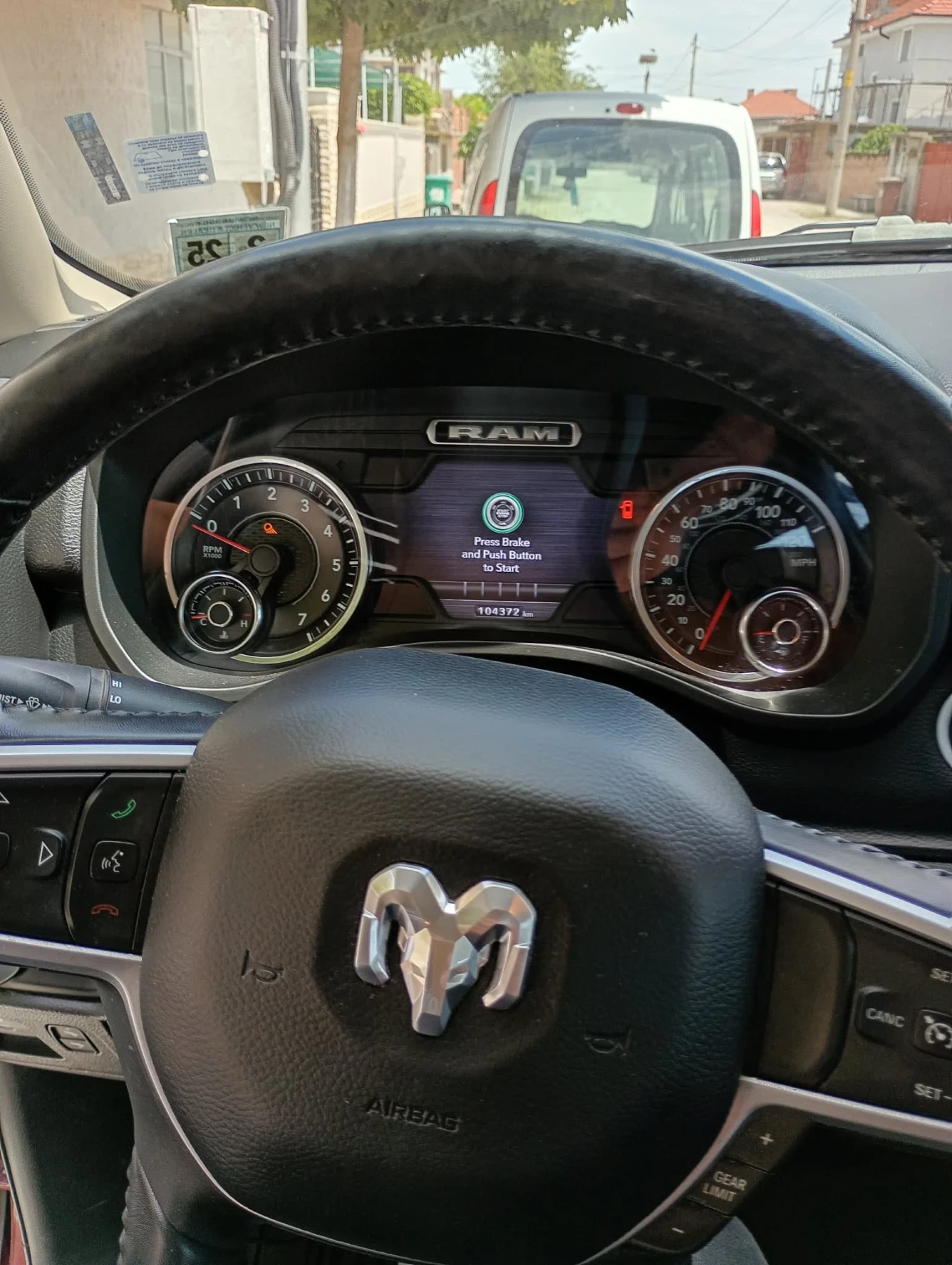 Dodge RAM 1500, снимка 13 - Автомобили и джипове - 56638256