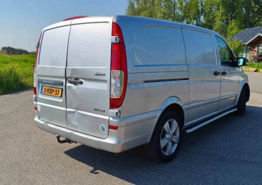 Mercedes-Benz Vito 113CDI Климатик Автомат, снимка 4 - Бусове и автобуси - 54760192