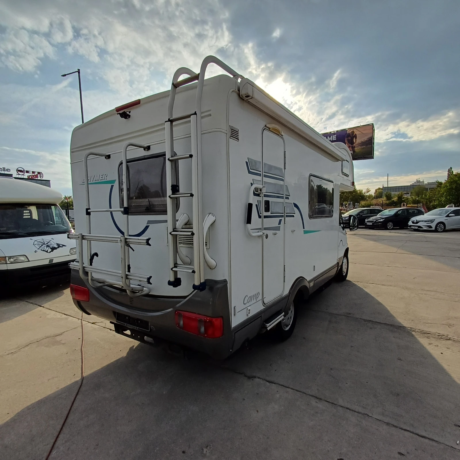 Кемпер HYMER / ERIBA Климатик Camp 544, снимка 3 - Каравани и кемпери - 56136107
