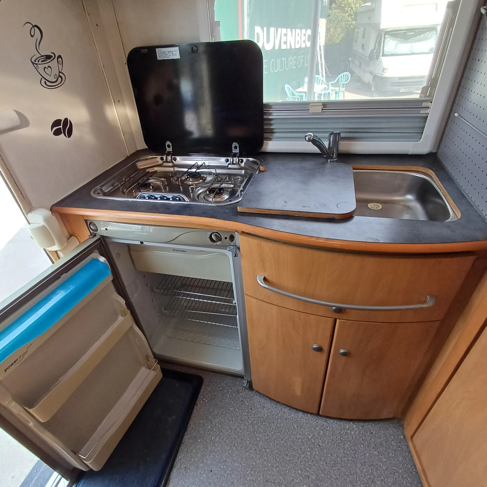 Кемпер HYMER / ERIBA Климатик Camp 544, снимка 14 - Каравани и кемпери - 56136107
