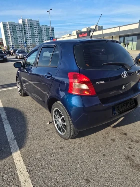 Toyota Yaris Автоматик , снимка 2