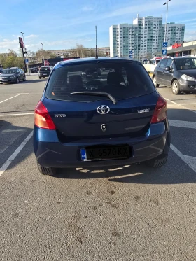 Toyota Yaris Автоматик , снимка 3