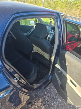 Toyota Yaris Автоматик , снимка 10