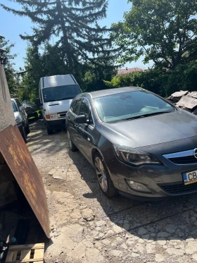     Opel Astra Sports Tourer