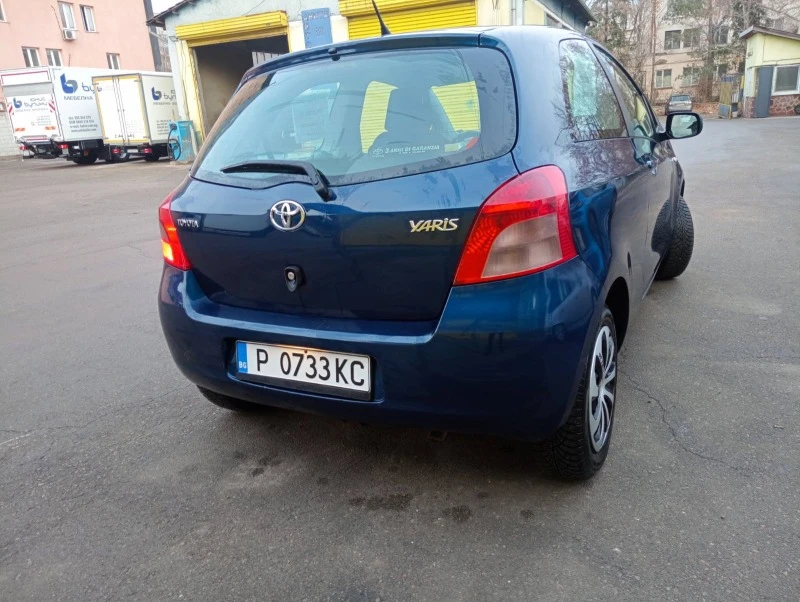 Toyota Yaris 1.3, снимка 5 - Автомобили и джипове - 47452180