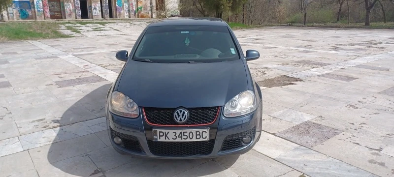 VW Golf V, снимка 1 - Автомобили и джипове - 47427379