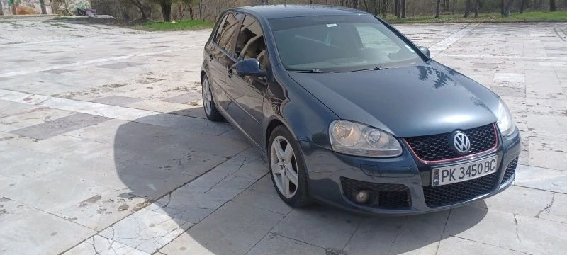 VW Golf V, снимка 3 - Автомобили и джипове - 47427379