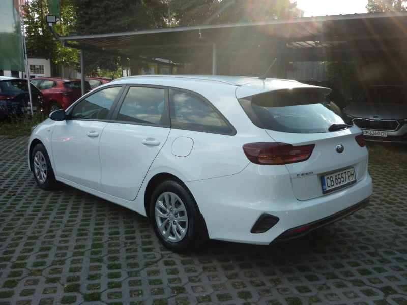 Kia Ceed SW 1.6 D 6 броя, снимка 7 - Автомобили и джипове - 46474332