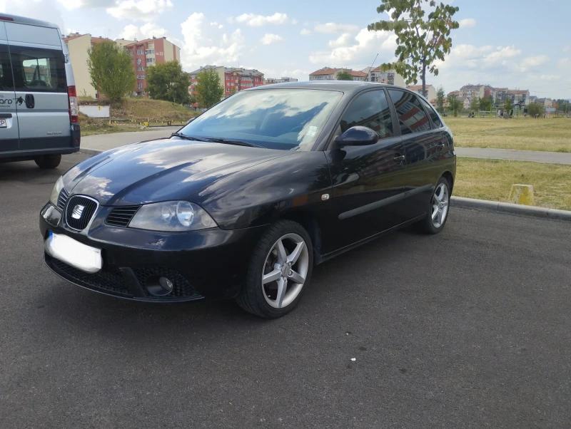 Seat Ibiza 1.4 86 к.с. най-здравия мотор, снимка 1 - Автомобили и джипове - 47161524