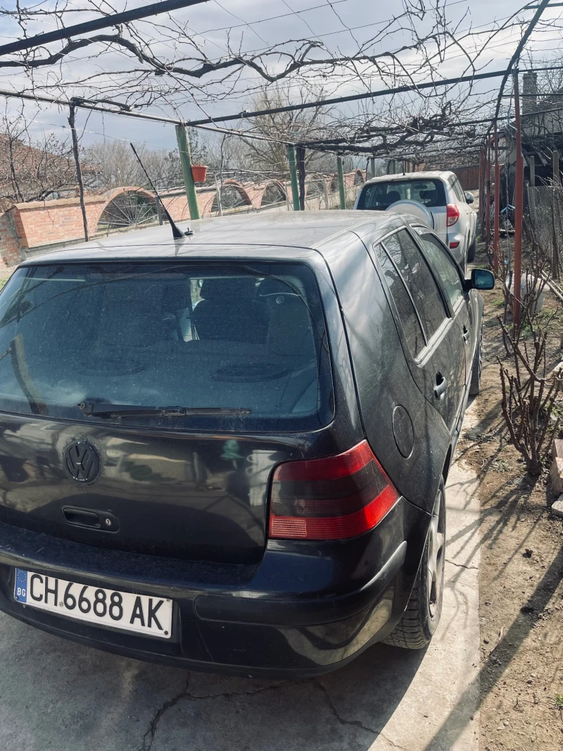 VW Golf 1.9 TDI, снимка 5 - Автомобили и джипове - 49024401