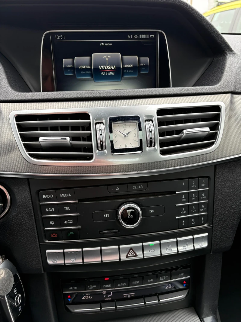 Mercedes-Benz E 350, снимка 10 - Автомобили и джипове - 51630265