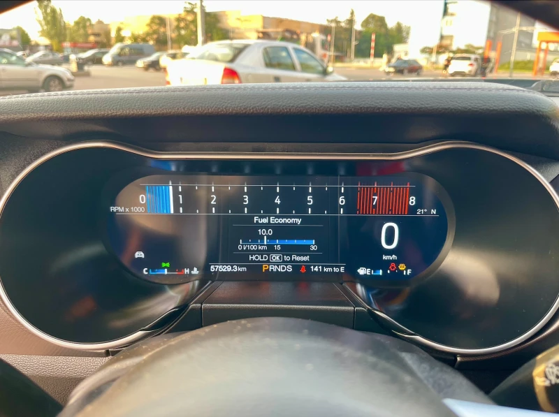 Ford Mustang 2.3 Ecoboost, снимка 9 - Автомобили и джипове - 52212337