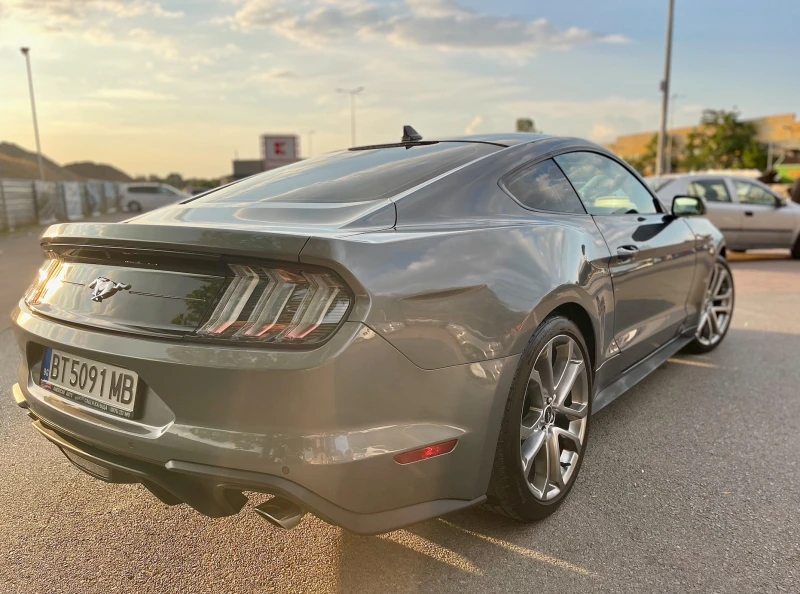 Ford Mustang 2.3 Ecoboost, снимка 4 - Автомобили и джипове - 52212337