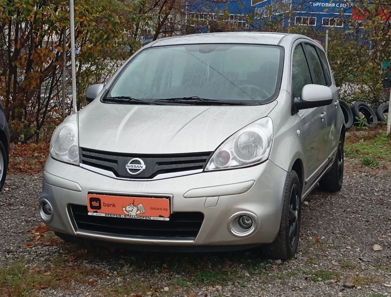Nissan Note 1.4-I-FEISLIFT-EBRO-5-КЛИМАТ, снимка 4 - Автомобили и джипове - 52157163