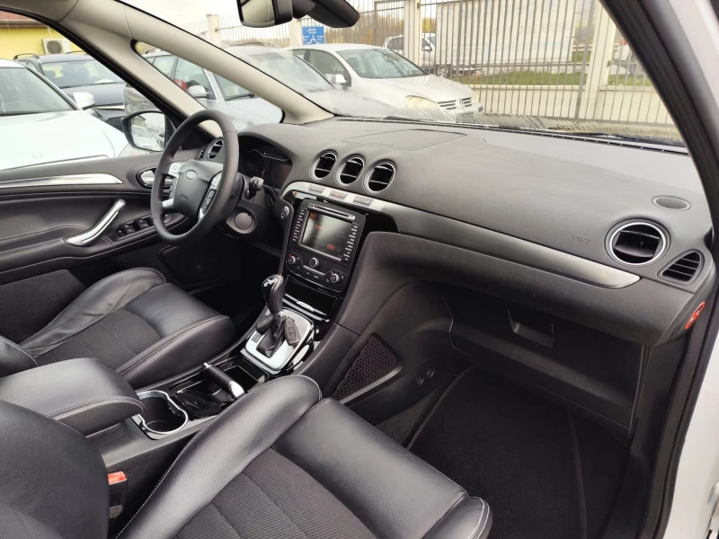 Ford S-Max 2.0 дизел Италия, снимка 11 - Автомобили и джипове - 52447518