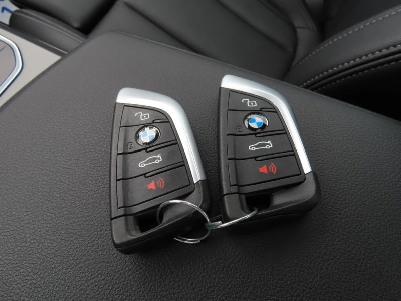 BMW 230 * АВТО КРЕДИТ* ЦЕНА ДО БГ * СЕРВИЗНА ИСТОРИЯ * , снимка 13 - Автомобили и джипове - 52472554