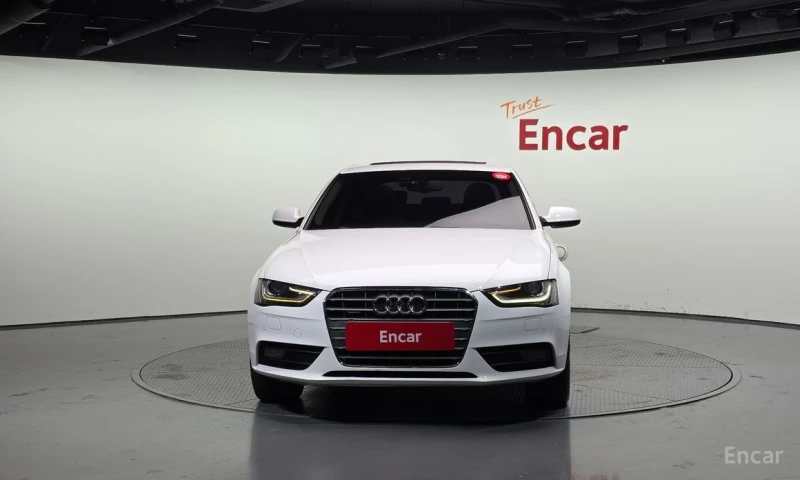 Audi A4, снимка 3 - Автомобили и джипове - 52630108