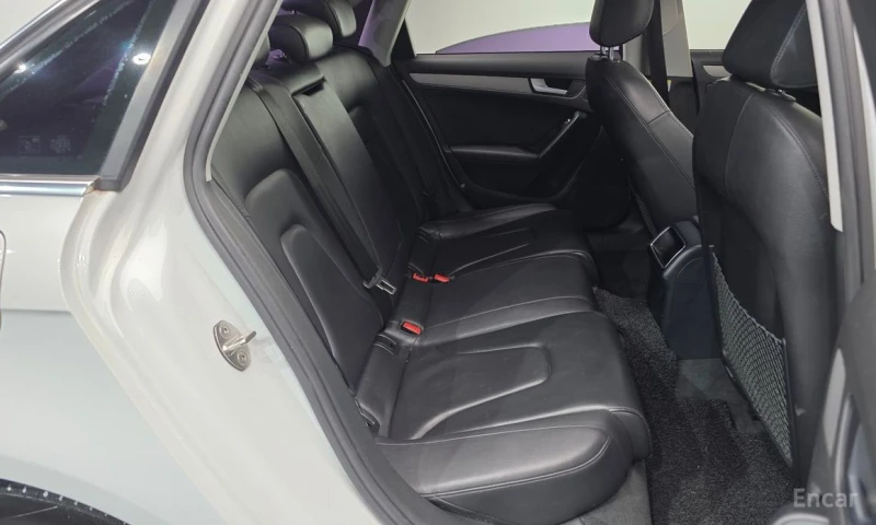 Audi A4, снимка 12 - Автомобили и джипове - 52630108