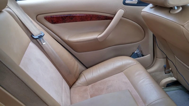 Skoda Octavia L&K 1.8T 4x4, снимка 5 - Автомобили и джипове - 53236170