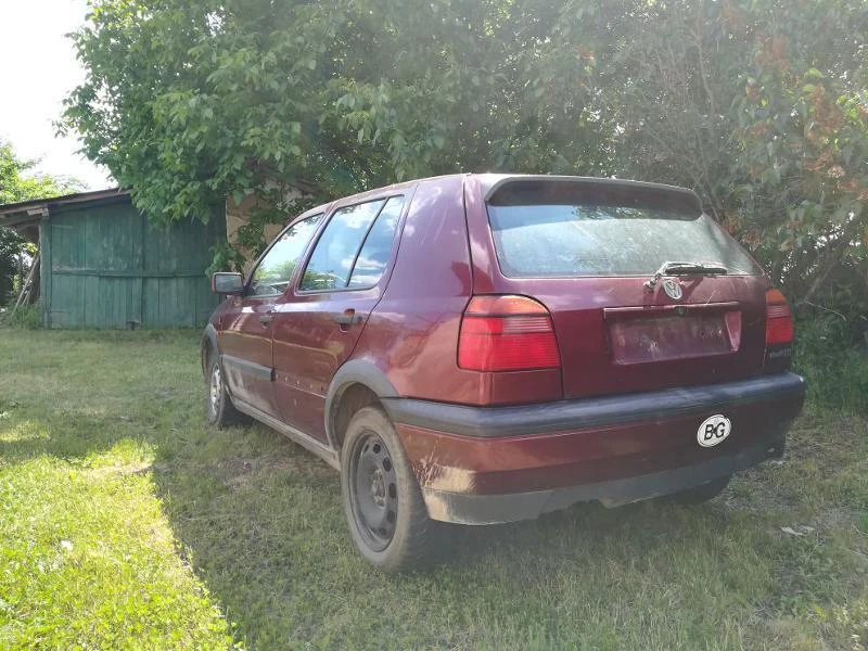 VW Golf 2.0 GTI, снимка 3 - Автомобили и джипове - 34244068