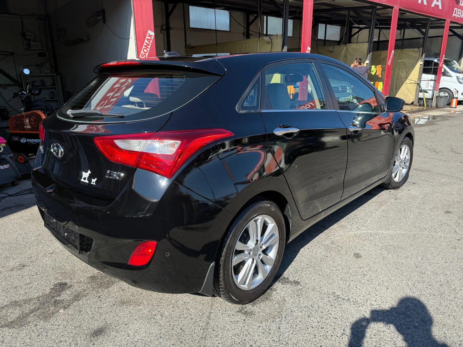 Hyundai I30 1.6/Автомат/Всички Екстри/ - изображение 4