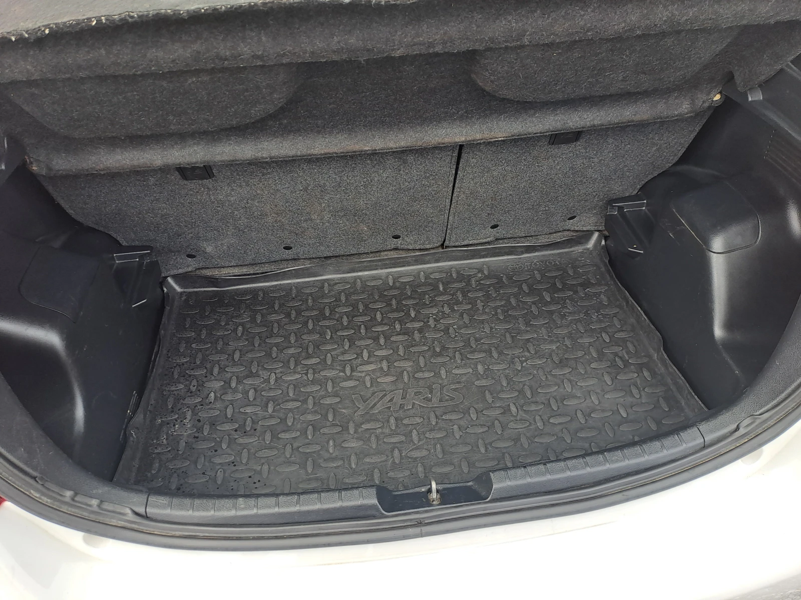 Toyota Yaris 1.5i ХИБРИД 73К.С. | Mobile.bg — изображение 11