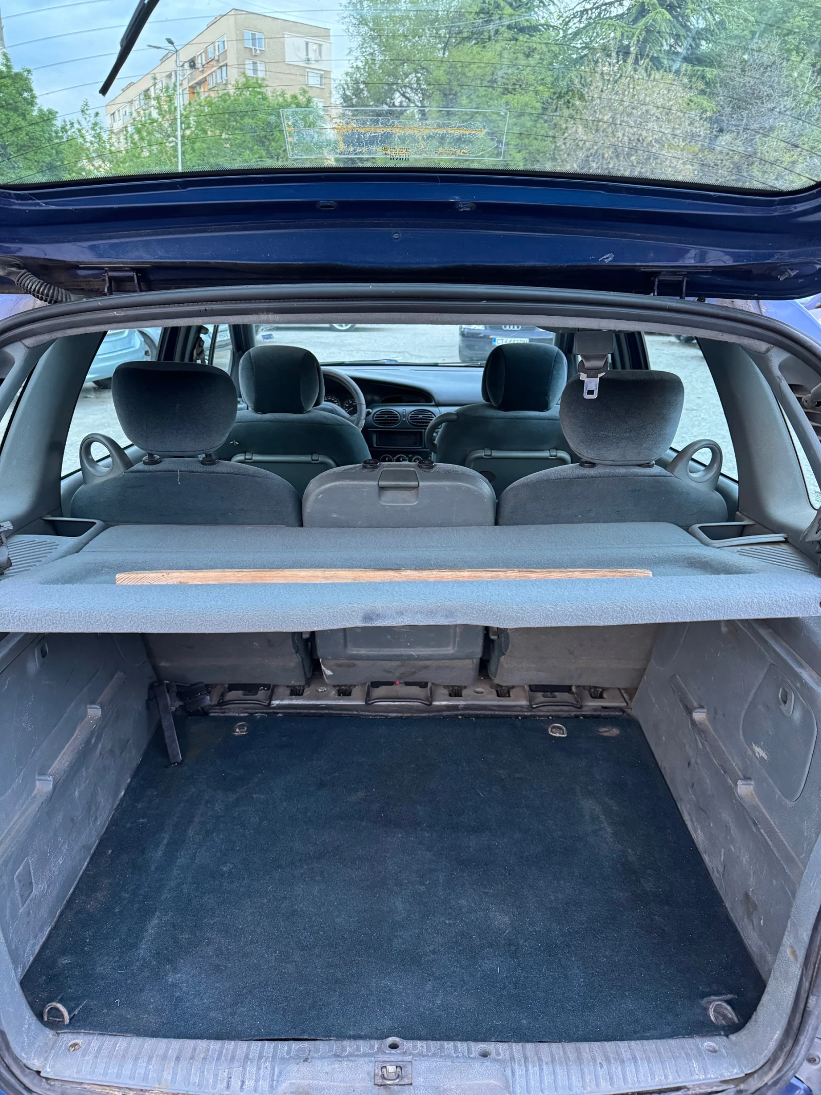 Renault Scenic  - изображение 10