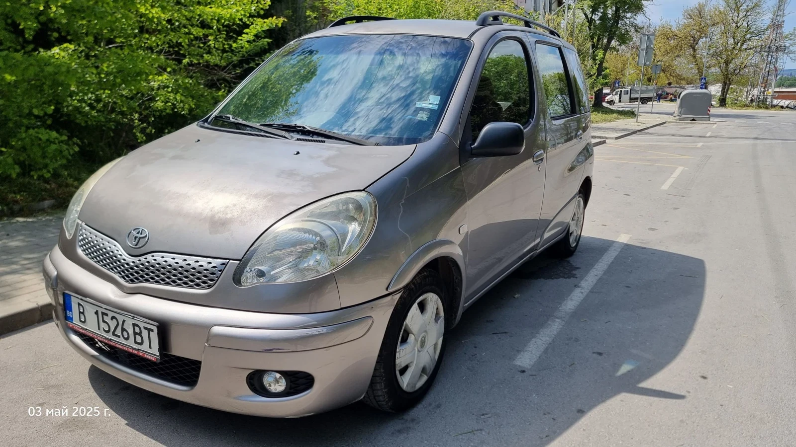 Toyota Yaris verso  - изображение 2