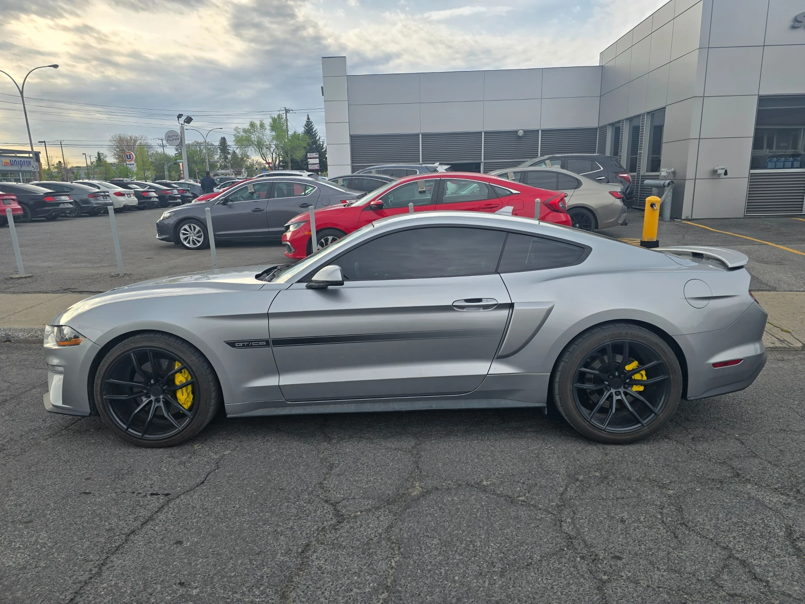 Ford Mustang * GT* CARFAX* АВТОФИНАНСИРАНЕ*  - изображение 7