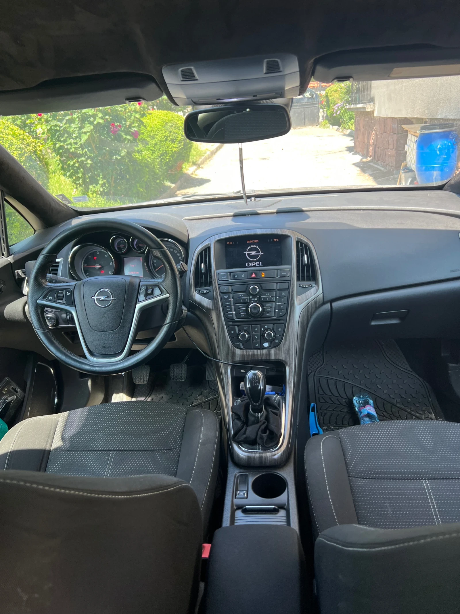 Opel Astra Sports Tourer - изображение 7