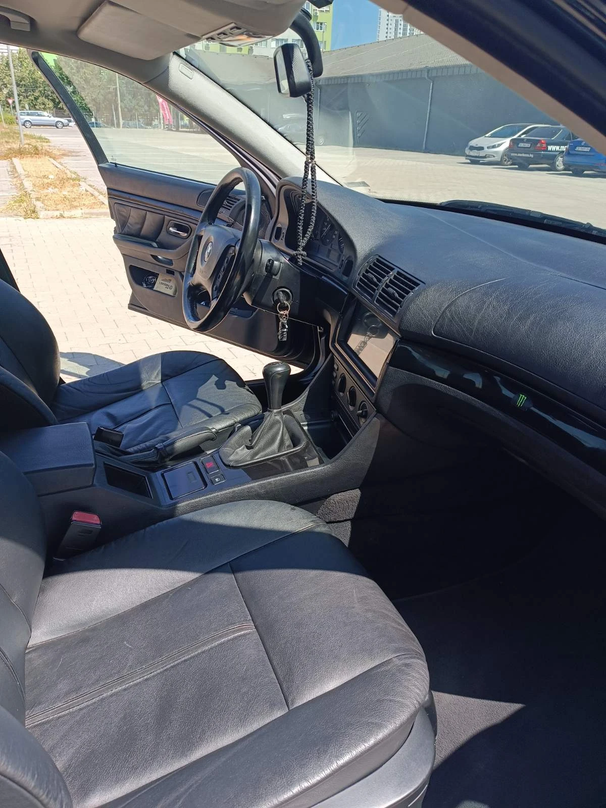 BMW 520  - изображение 6
