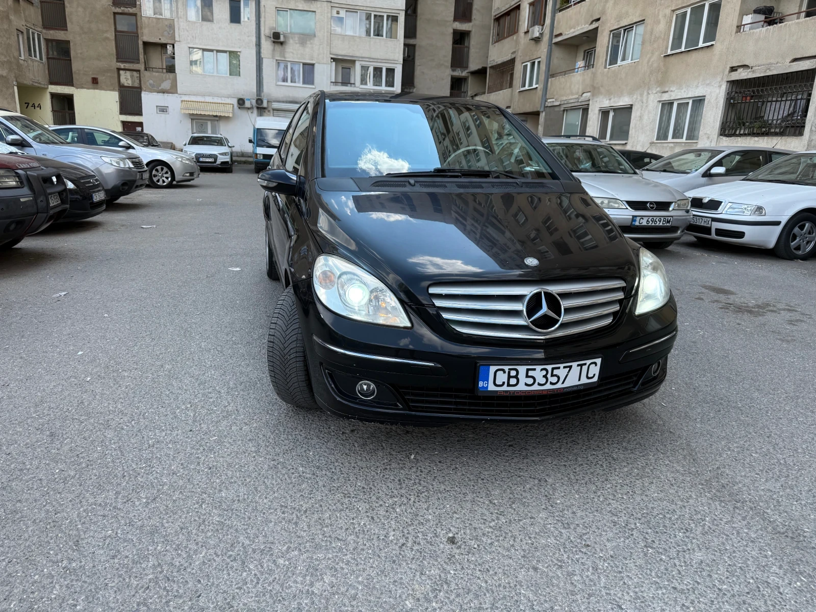 Mercedes-Benz B 180  - изображение 4