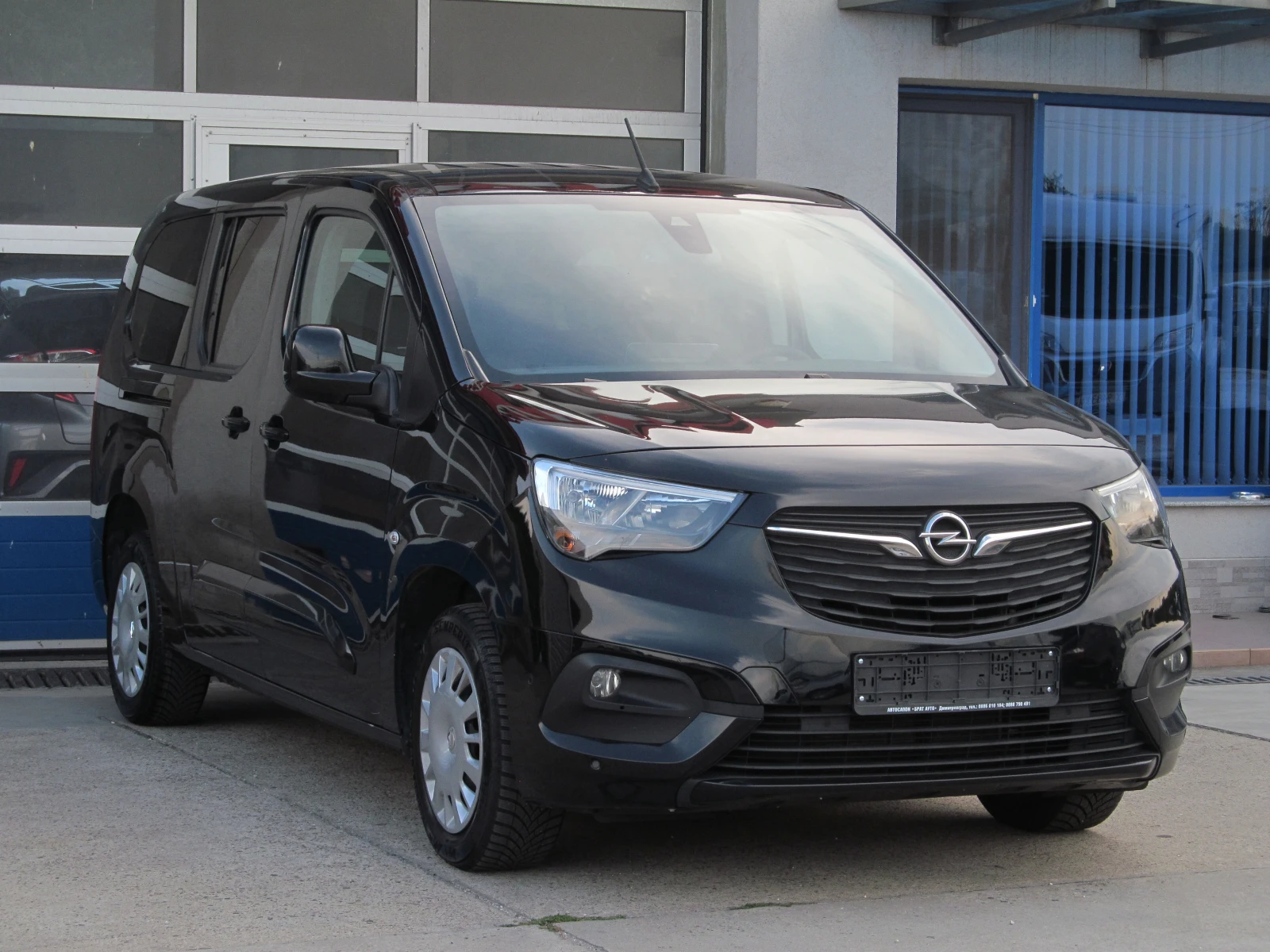 Opel Combo LIFE/MAXI/AUTOMATIC - изображение 2