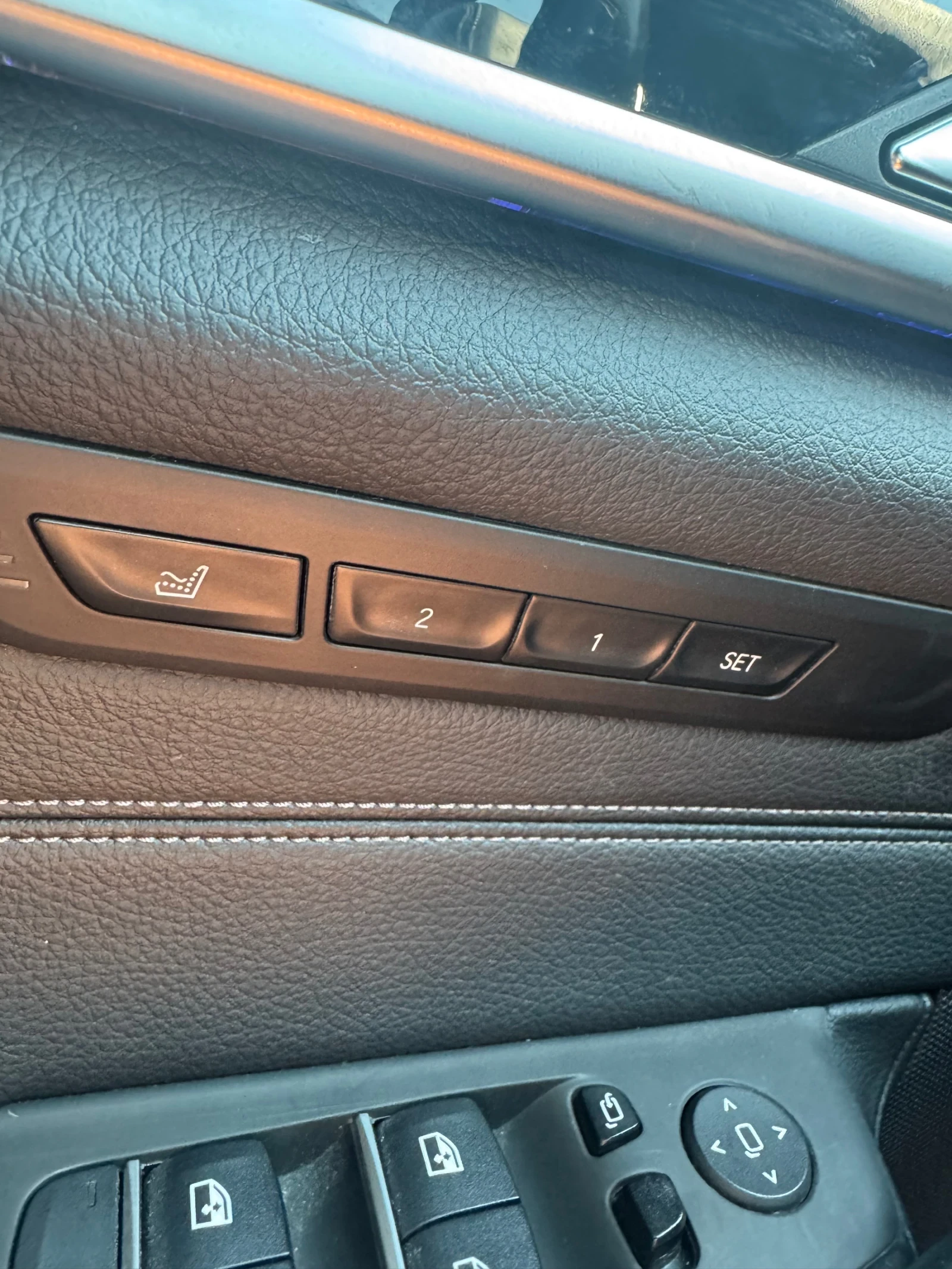 BMW 540 540i mild hubrid на задно - изображение 10