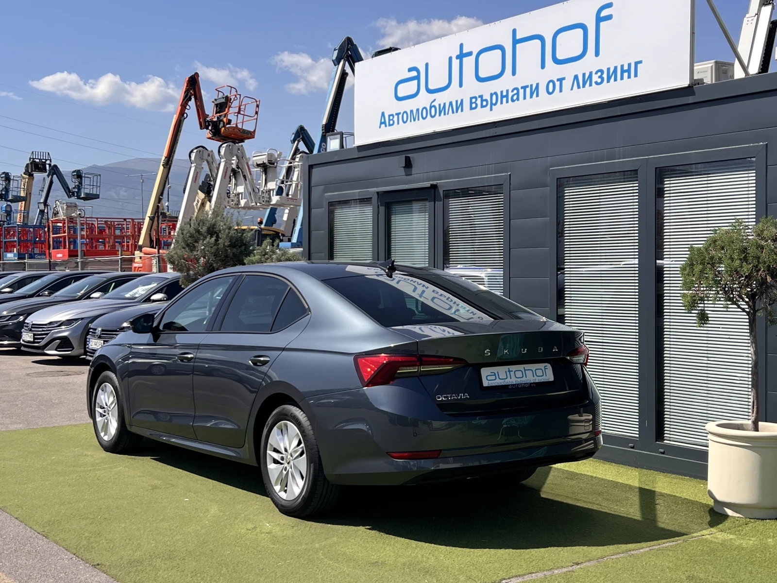 Skoda Octavia Ambition+ /1.5TSI/150K.C./6MT - изображение 3