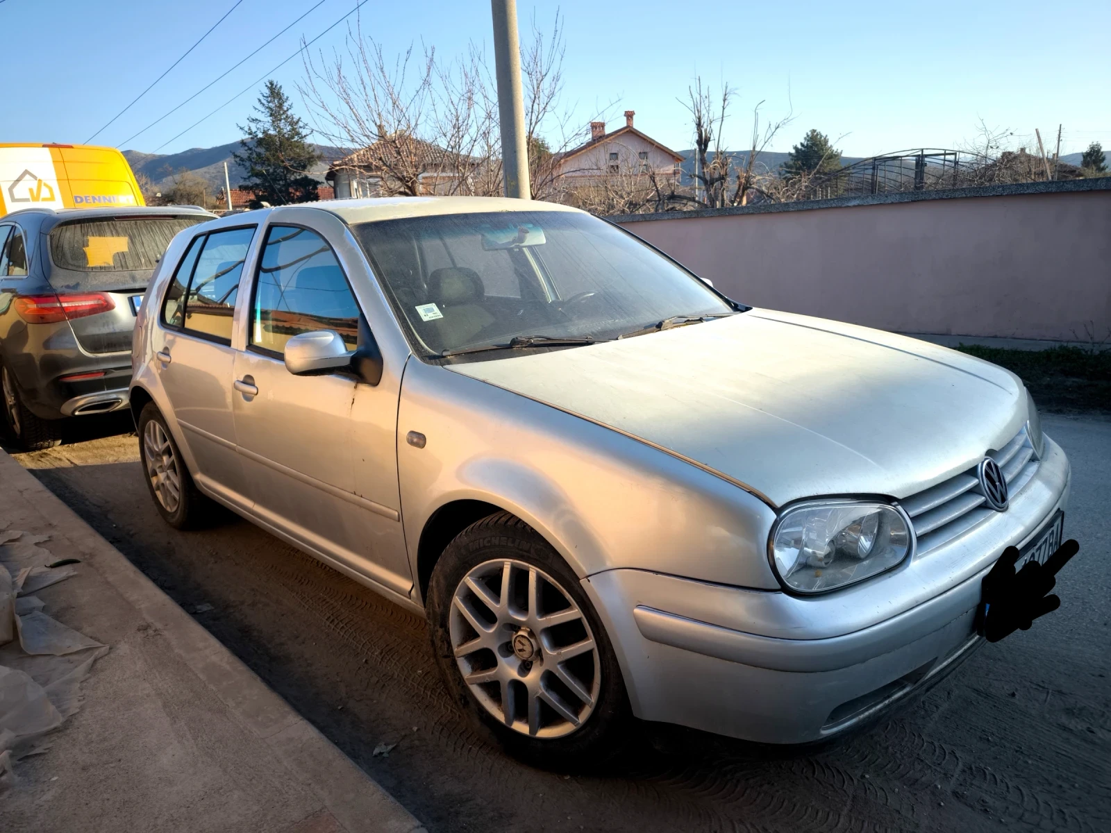 VW Golf 1.6i