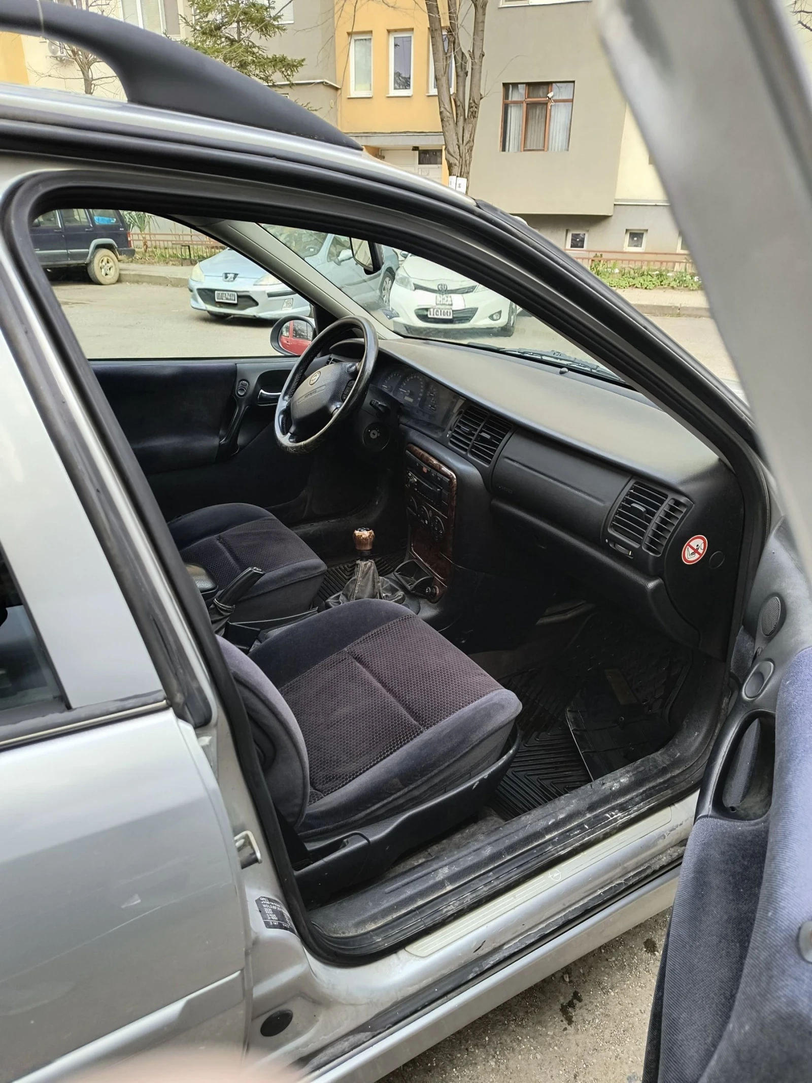 Opel Vectra, снимка 4 - Автомобили и джипове - 53934223