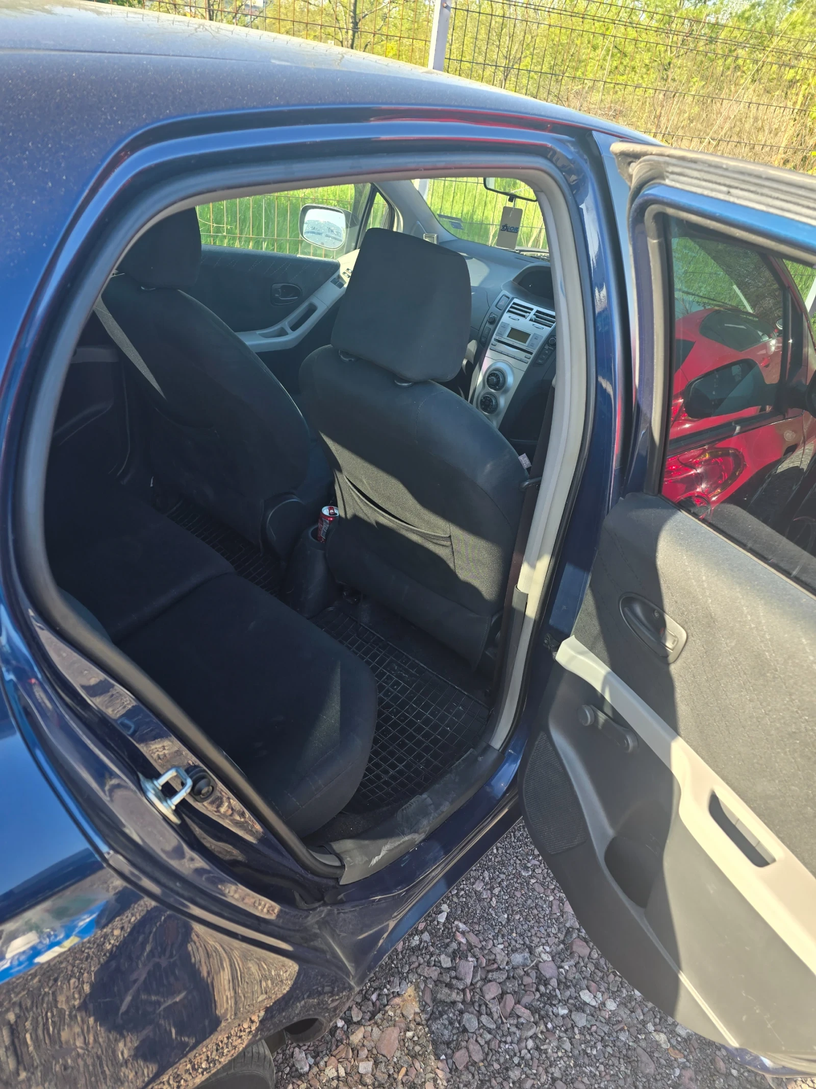 Toyota Yaris Автоматик , снимка 10 - Автомобили и джипове - 54338480