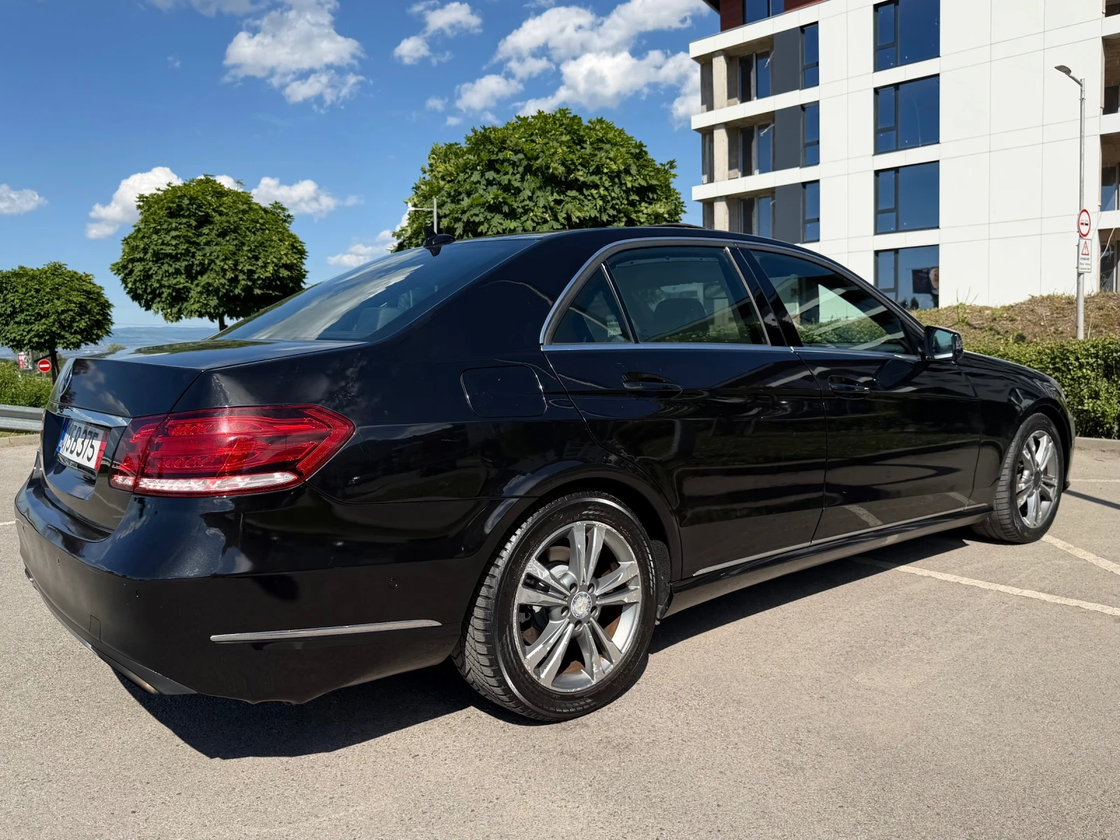 Mercedes-Benz C 220, снимка 8 - Автомобили и джипове - 54934059