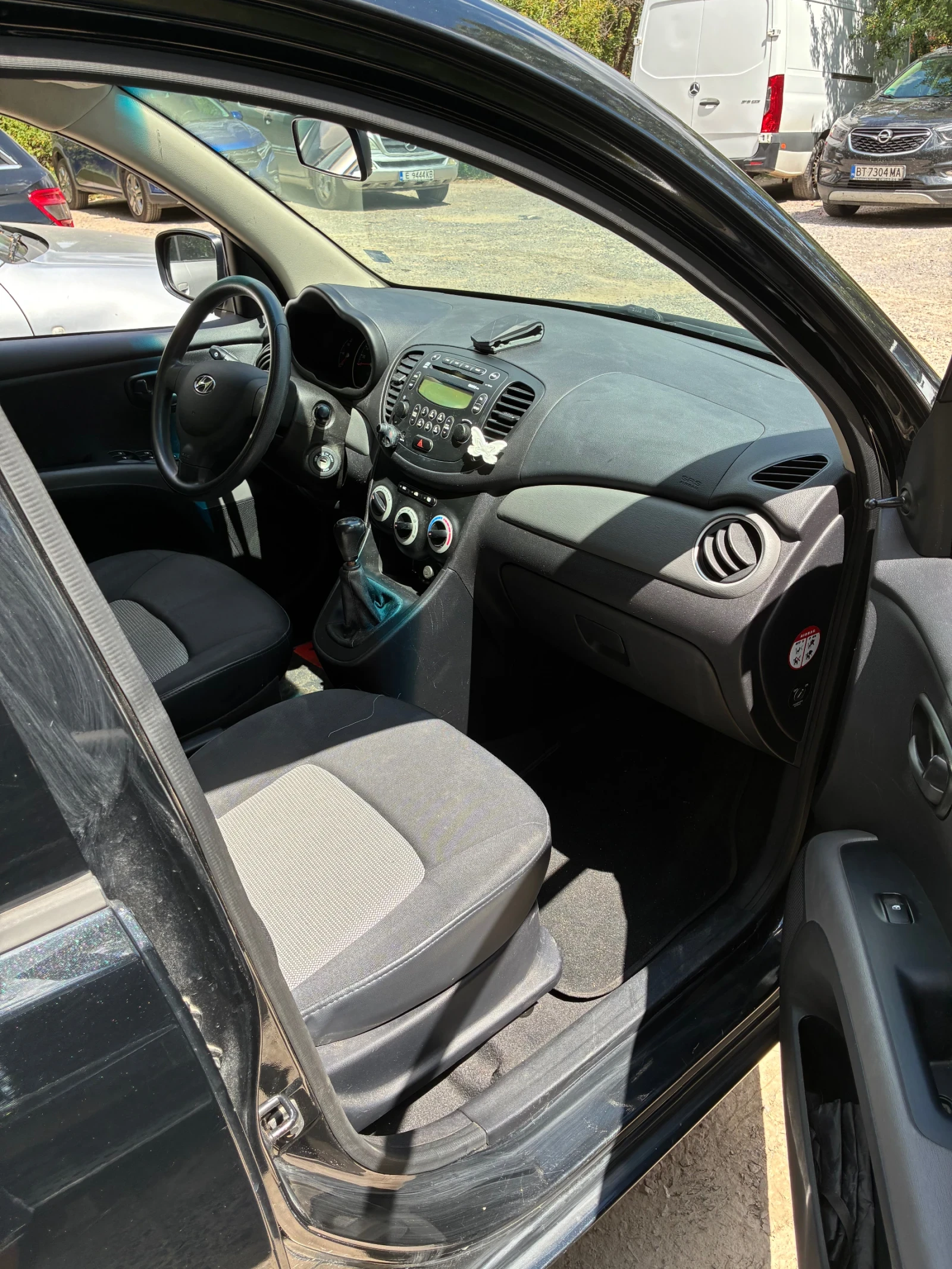 Hyundai I10 Edition plus, снимка 10 - Автомобили и джипове - 55238733