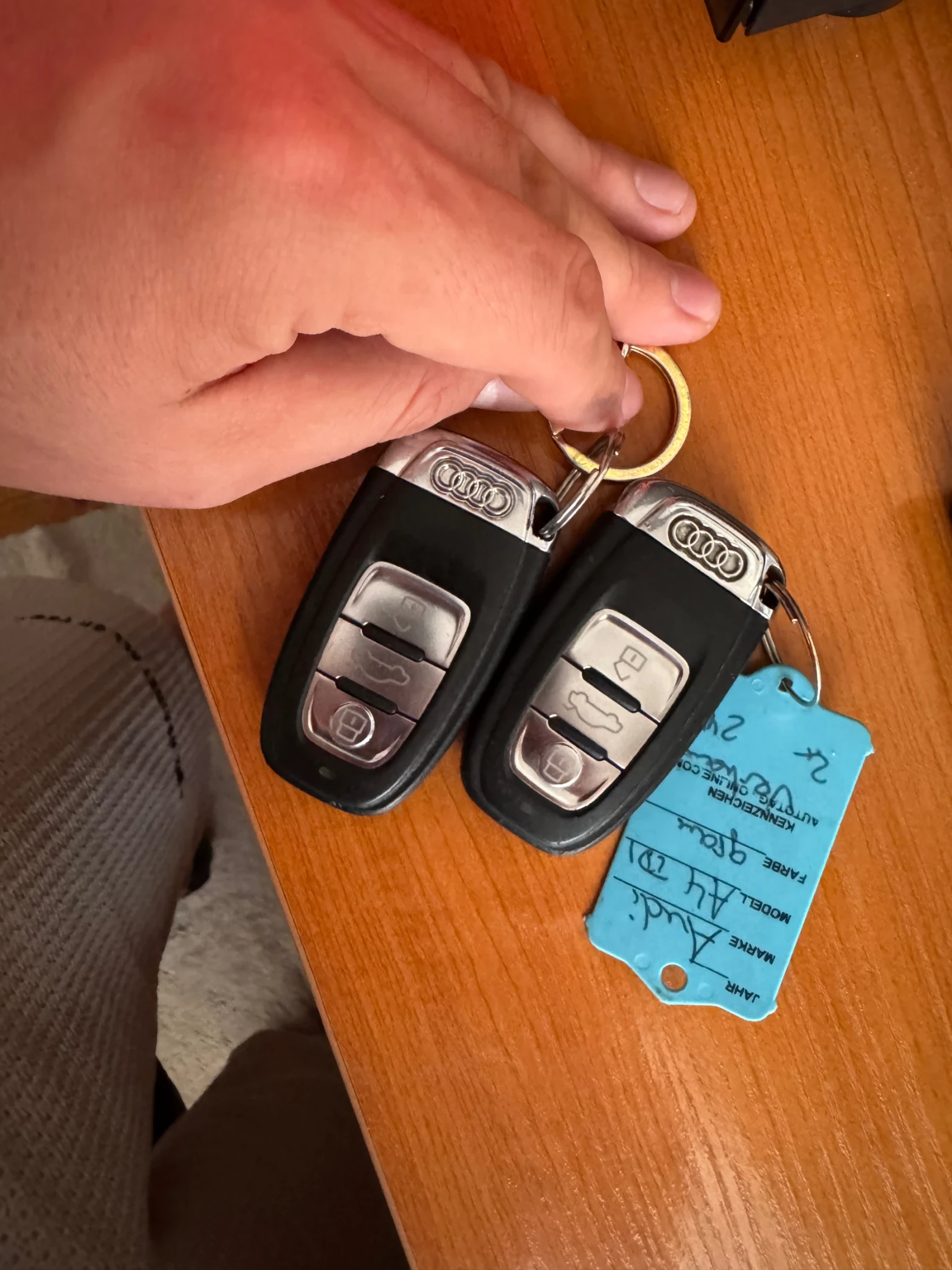 Audi A4 Б 8, снимка 6 - Автомобили и джипове - 55753913
