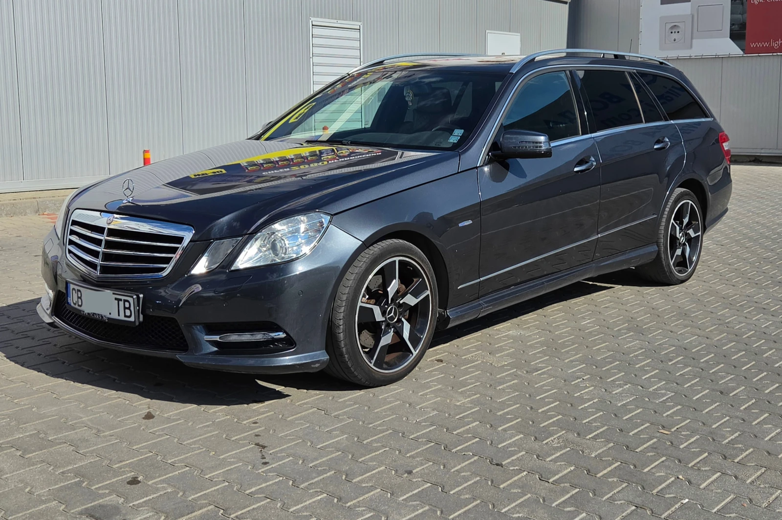 Mercedes-Benz E 220 2, 2