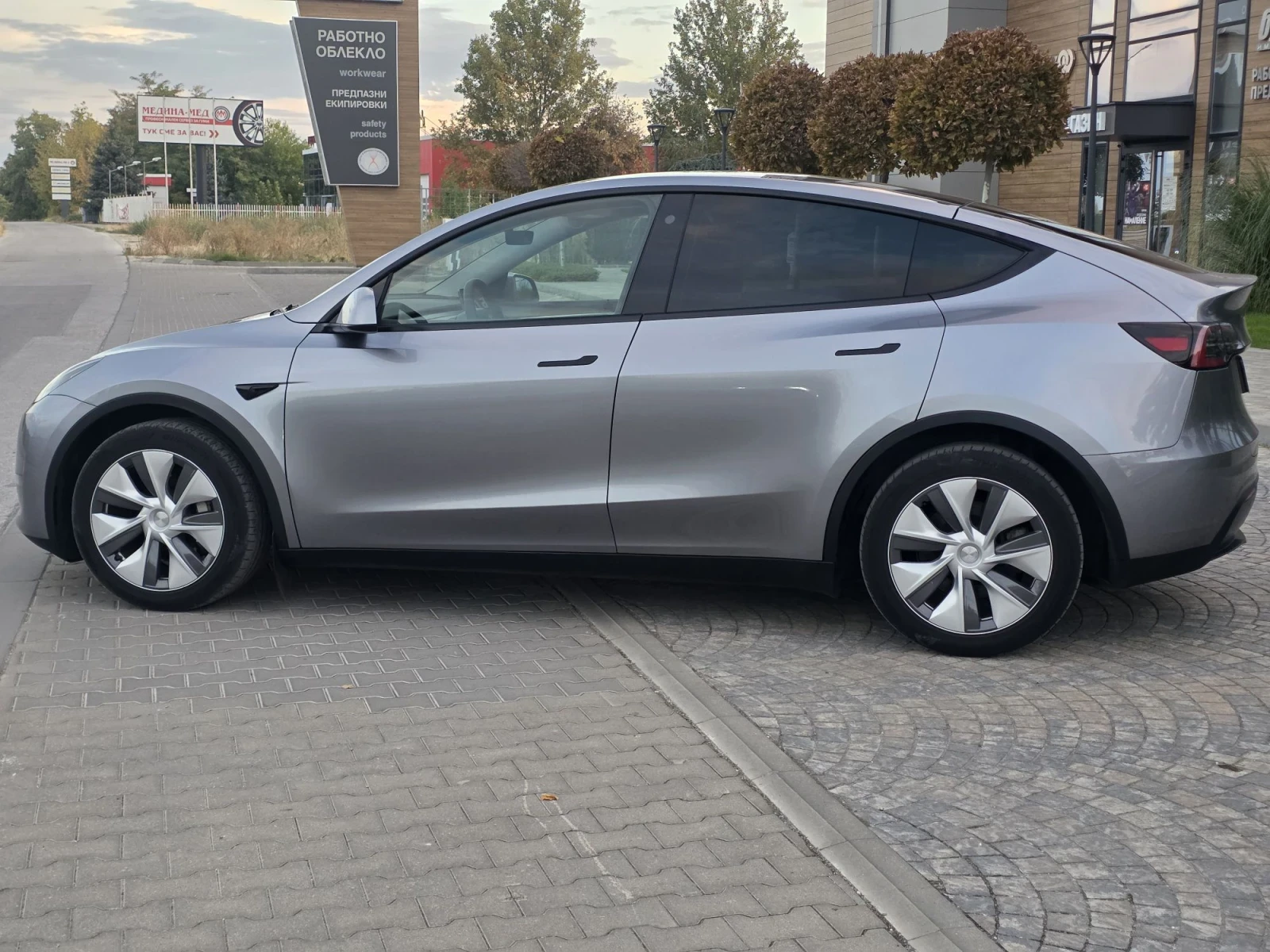 Tesla Model Y �������/ LONG RANGE/ DUAL MOTOR/ GERMANY/ 75000km | Mobile.bg � ����������� 2