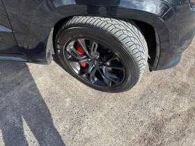 Jeep Grand cherokee SRT* 6.2* V8* 8ZF* ПОДГРЕВ* КАМЕРА* КЕЙЛЕС* LANE* , снимка 6