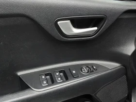 Kia Stonic, снимка 16