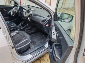 Hyundai IX35 AWD, CRDI, 184кс, Facelift, Панорама, Камера - 10100 € / 19753.88 лв. - 97329215 2