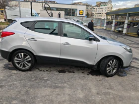 Hyundai IX35 AWD, CRDI, 184кс, Facelift, Панорама, Камера - 9490 € / 18560.83 лв. - 90435096 2