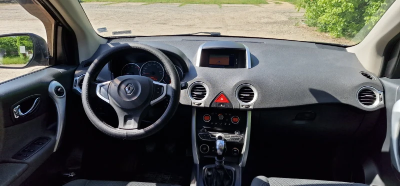 Renault Koleos 2.0 dci, снимка 10 - Автомобили и джипове - 47201995