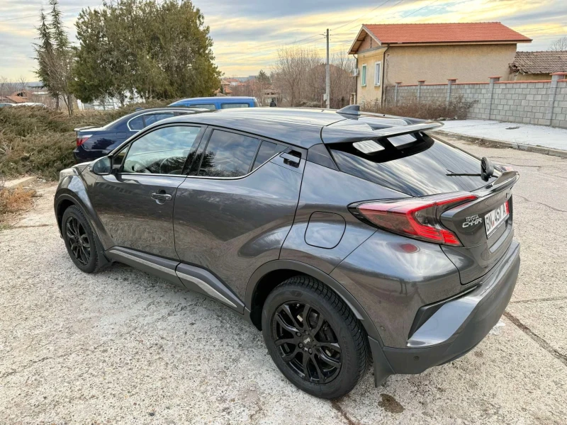 Toyota C-HR 1.2 Turbo 116кс. Ръчка Full Led Хром Пакет, снимка 6 - Автомобили и джипове - 48801341