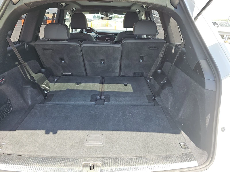 Audi Q7 PRESTIGE* MATRIX* DISTRONIK* VIRTUAL* ОБДУХ* ПАНО, снимка 15 - Автомобили и джипове - 51929357